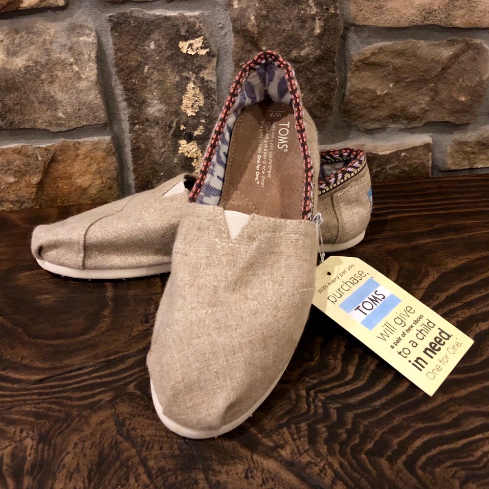 🖤TOMS🖤
